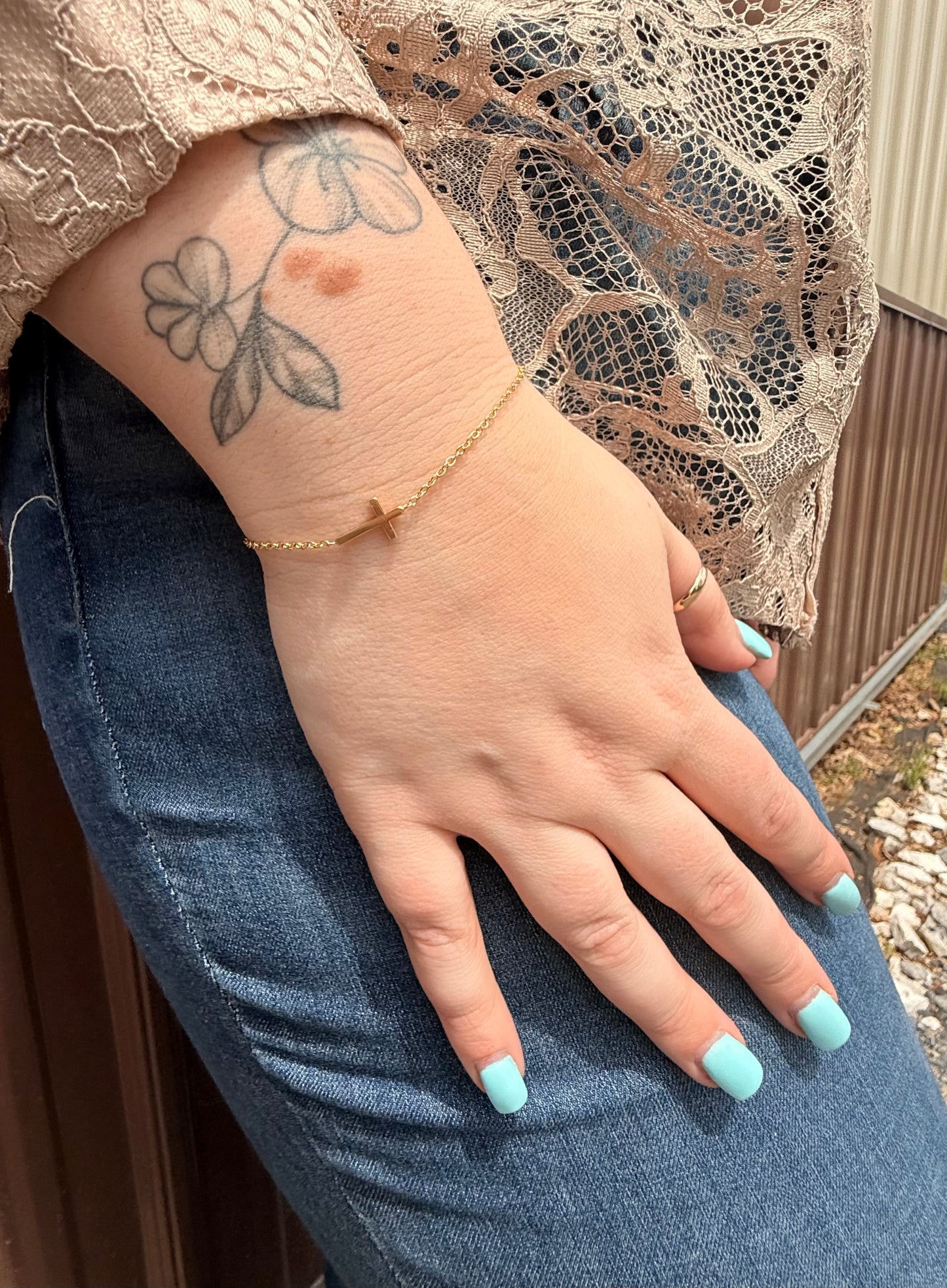 Faith Over Fear Cross Bracelet