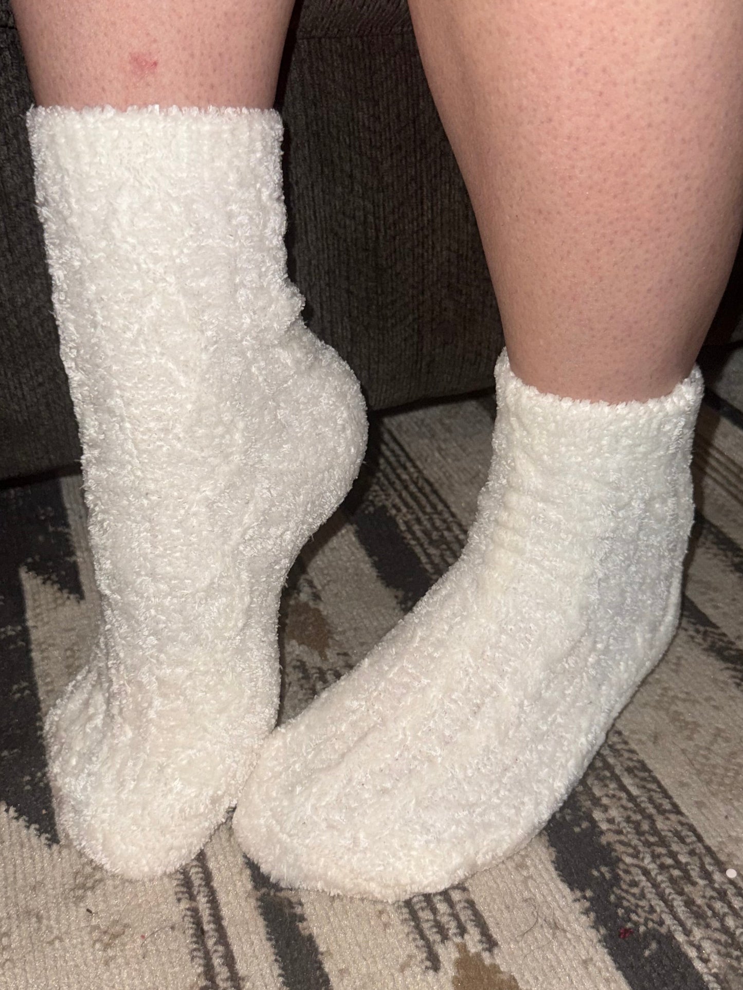 Cozy Fuzzy Socks – The Softest Lounge Essential