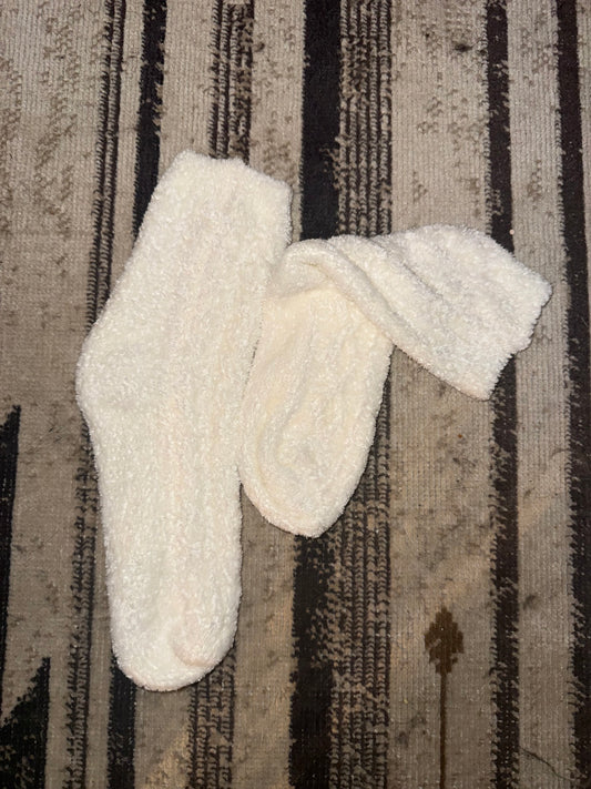 Cozy Fuzzy Socks – The Softest Lounge Essential